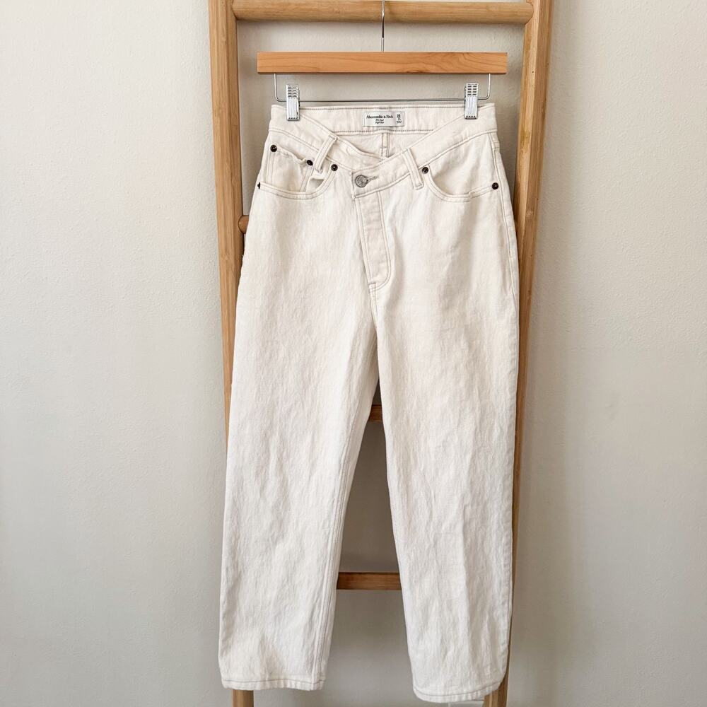 Abercrombie & Fitch The Dad High Rise Jeans Size 26/2R Bone White Straight Leg - Picture 2 of 10